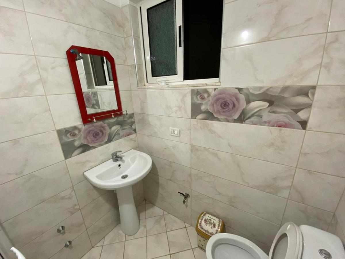Guest House Lionel Durrës Kültér fotó