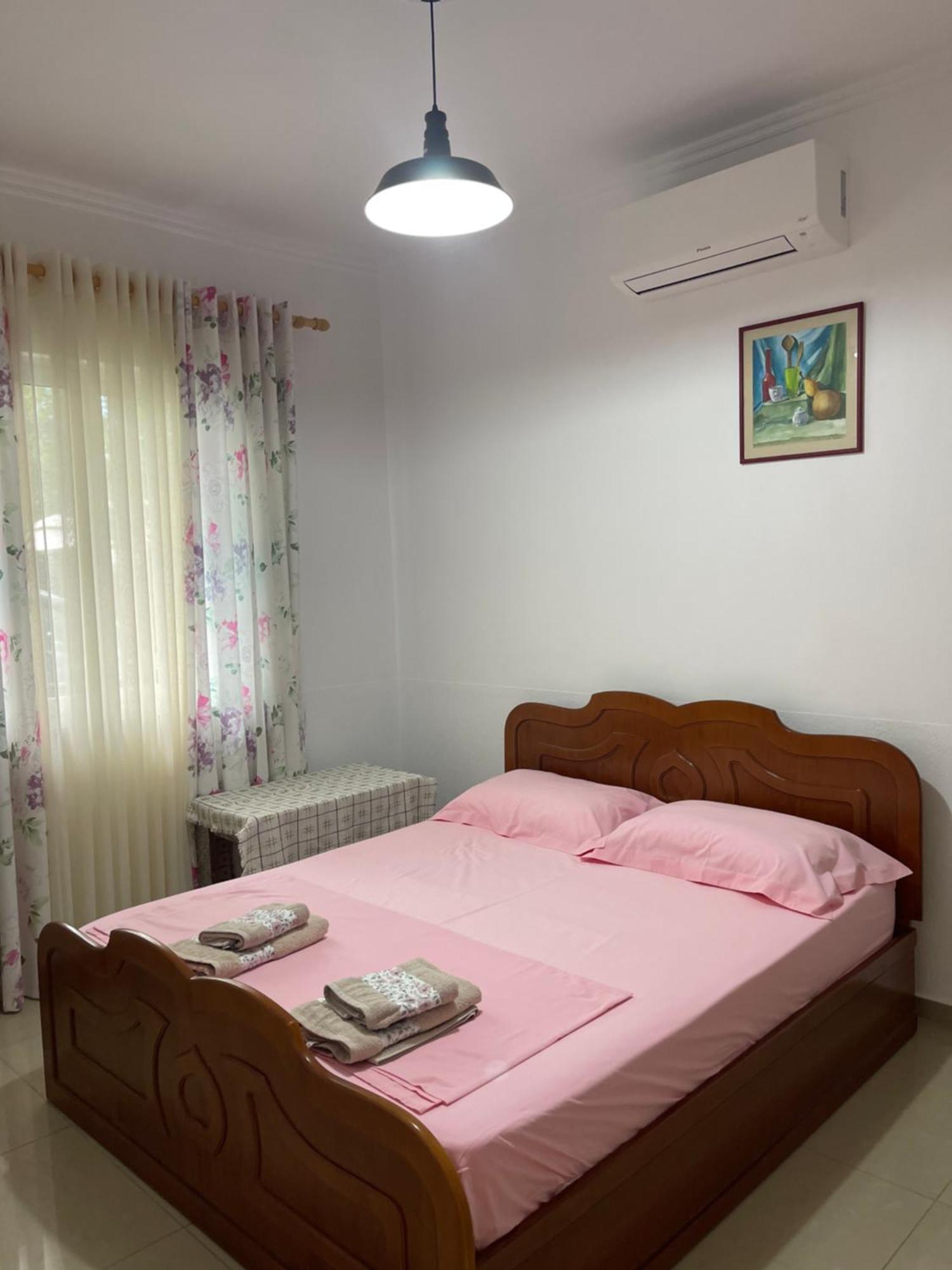 Guest House Lionel Durrës Kültér fotó